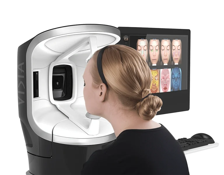 تحلیل بشرة الوجه بجهاز VISIA